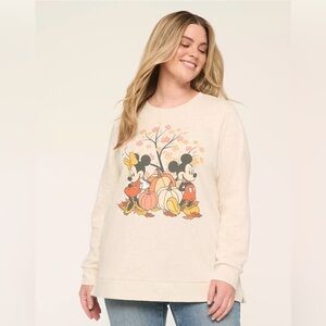 Women's Layne Bryant Disney Heather Grey Crew Neck Sweater Size:12